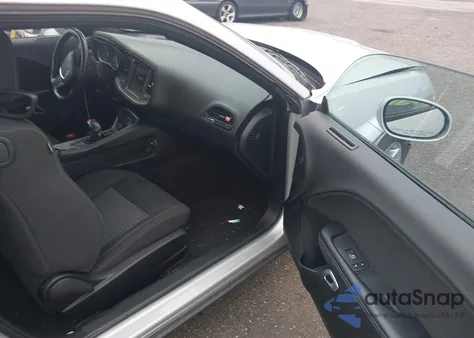 2021 Dodge Challenger Sxt из США, поврежденный, VIN 2C3CDZAGXMH538468